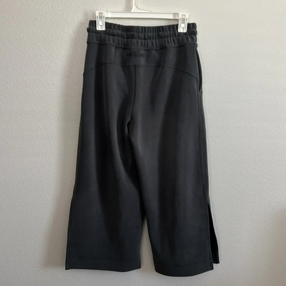 Like new lululemon LAB pants - Picture 3 of 5